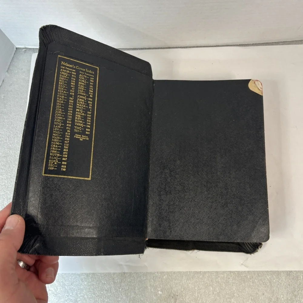Thomas Nelson Holy Bible‎ American Standard Teacher's Edition 1901-1929 Read